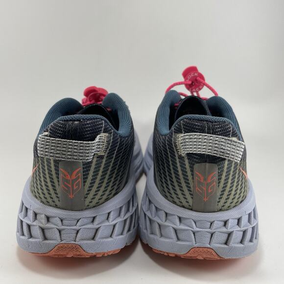 Hoka One One Speedgoat 4 Running Shoe Women Size 9 Purple Sneaker Vibram Trail - Picture 4 of 12